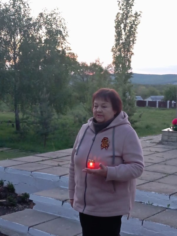 Жители сёл Зоркинского муниципального образования  приняли участие в акции &quot;Свеча Победы&quot;.  .