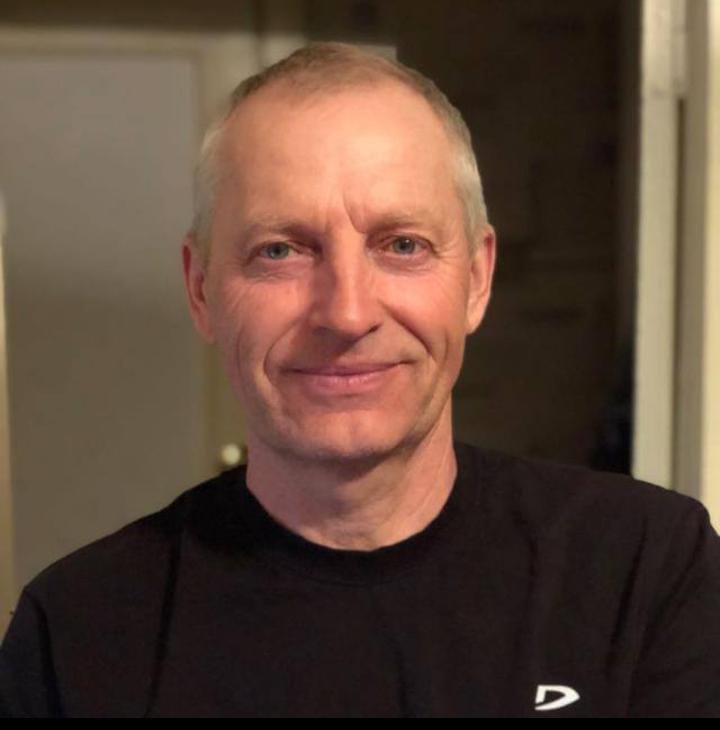 Сегодня, 28 октября, отмечает Юбилей ведущий специалист  администрации Зоркинского МО с. Георгиевка Александр Николаевич Статут.