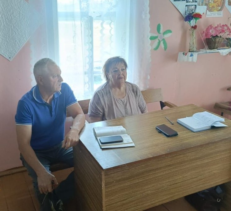 3 июня в 10-00 ч в с. Волково состоялась встреча главы Зоркинского МО Елены Пономарёвой с жителями села..