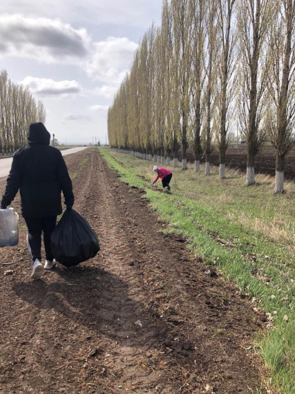 В рамках Всероссийского экологического субботника, провели субботник с. Зоркино #всероссийскийсубботник. В рамках Всероссийского экологического субботника, провели субботник с. Зоркино #всероссийскийсубботник.