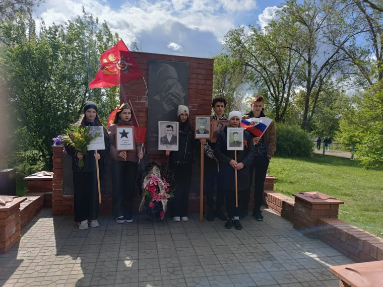 В школе с.Ястребовка прошел митинг.. В школе с.Ястребовка прошел митинг..