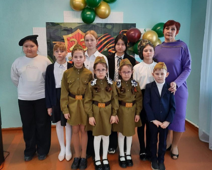 Патриотическое мероприятие ко Дню защитника Отечества в Доме досуга с. Зоркино. Патриотическое мероприятие ко Дню защитника Отечества в Доме досуга с. Зоркино.