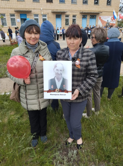 Специалисты администрации п.Колос, с.Семеновка участвовали в акции "Бессмертный полк"..